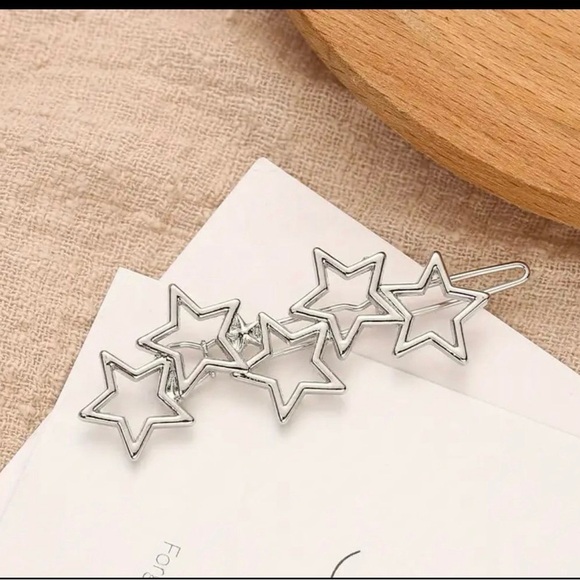 Accessories - Silver Star Hair Barrette